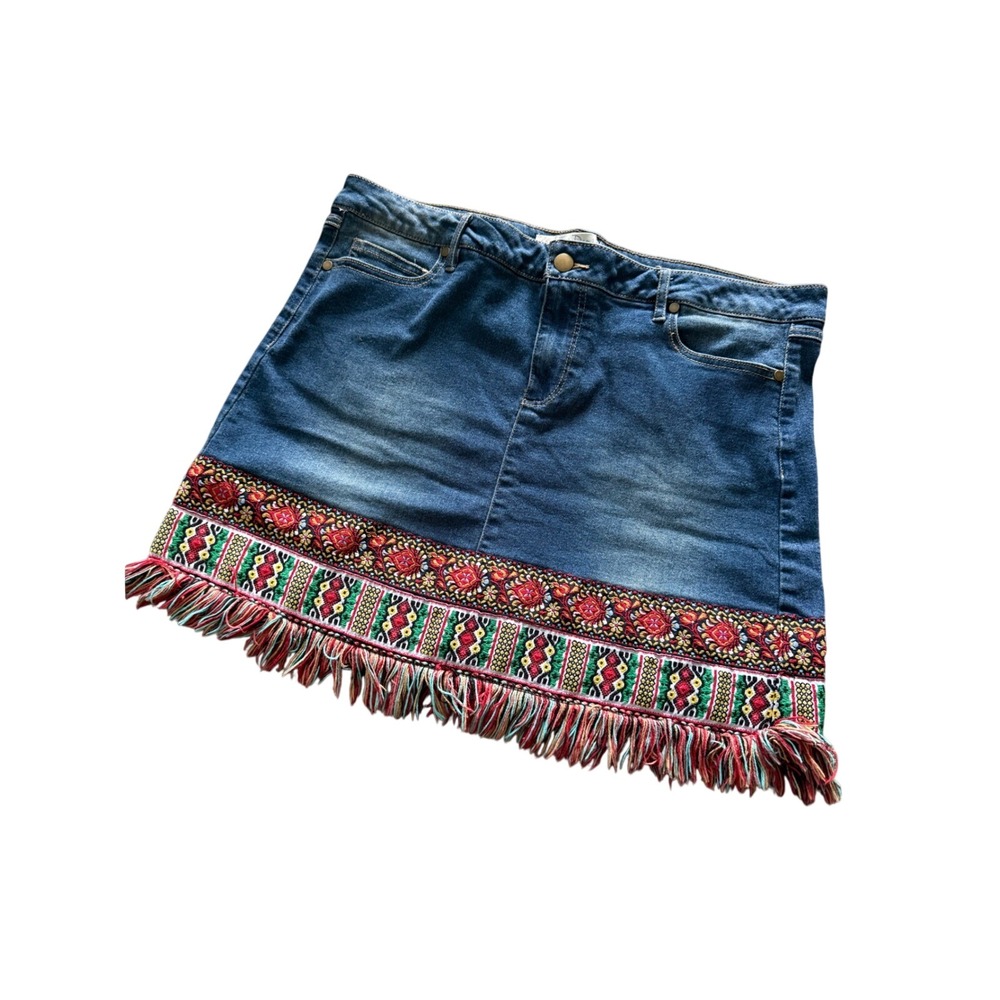 C Denim Blue Jean Mini Skirt Boho Embroidered Fringe Trim Womens Size 16 Medium